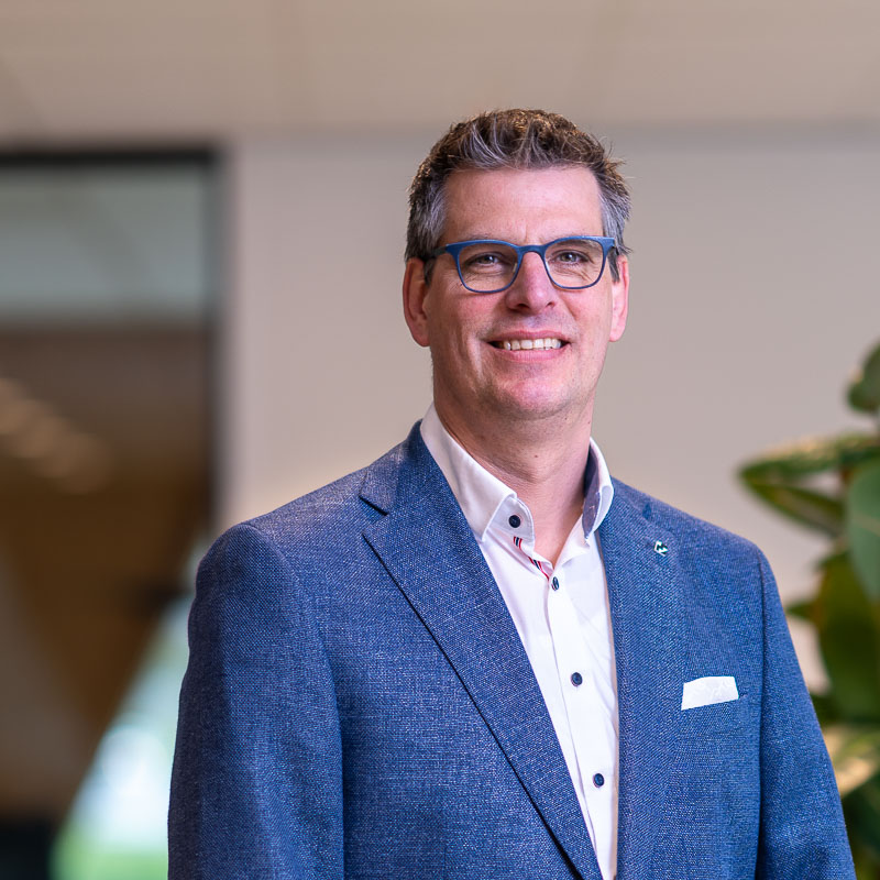 Jan Kegelaer - Divsional Operational Director - Laboratories - RPS Nederland